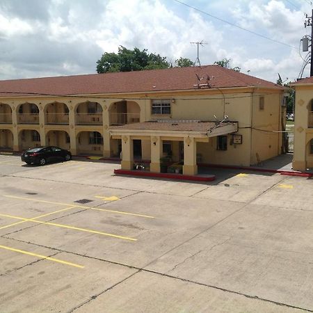 Guest Inn And Suites Houston Dış mekan fotoğraf